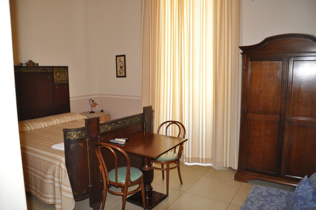 Hotel Casa Mia Сиракузы Экстерьер фото